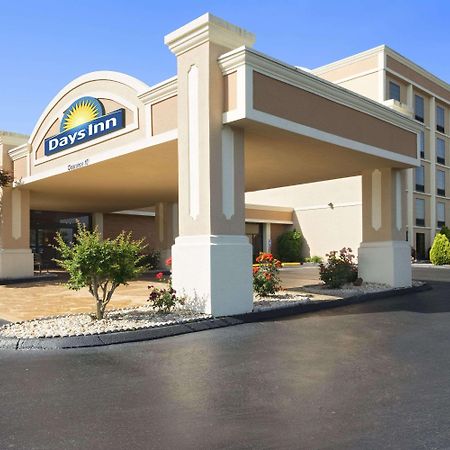 Days Inn By Wyndham Rome Downtown Εξωτερικό φωτογραφία