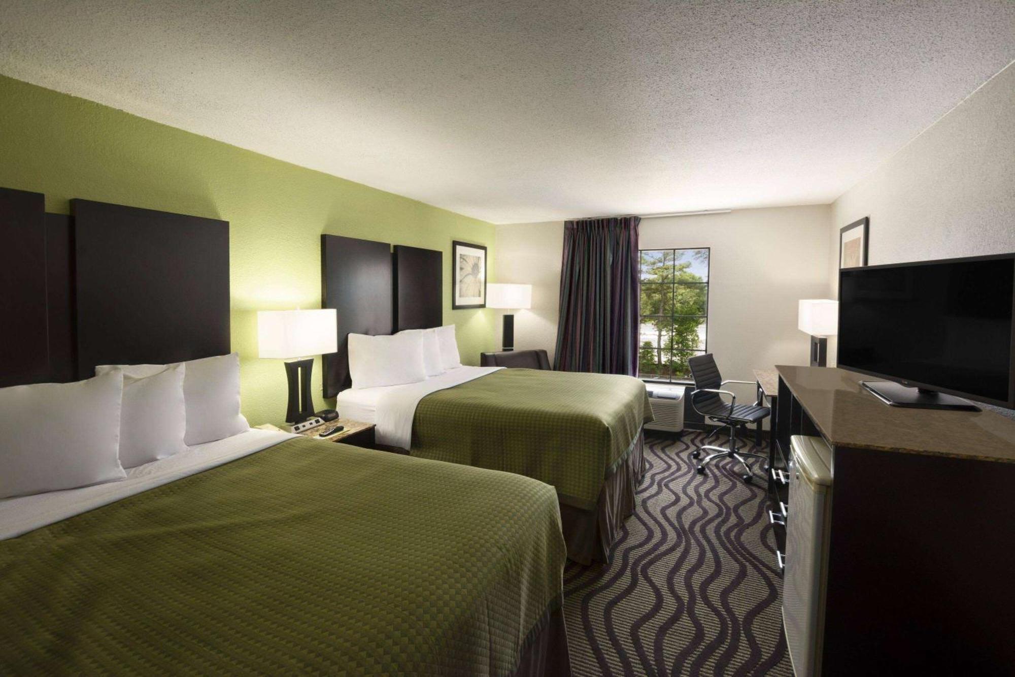 Days Inn By Wyndham Rome Downtown Εξωτερικό φωτογραφία