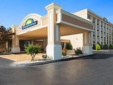 Days Inn By Wyndham Rome Downtown Εξωτερικό φωτογραφία