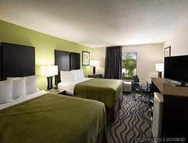 Days Inn By Wyndham Rome Downtown Εξωτερικό φωτογραφία